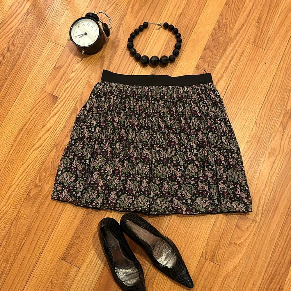 2000s Delia’s Floral Pleated Lined Skirt